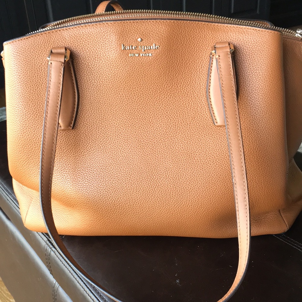 Kate Spade 3-compartment shoulder bag